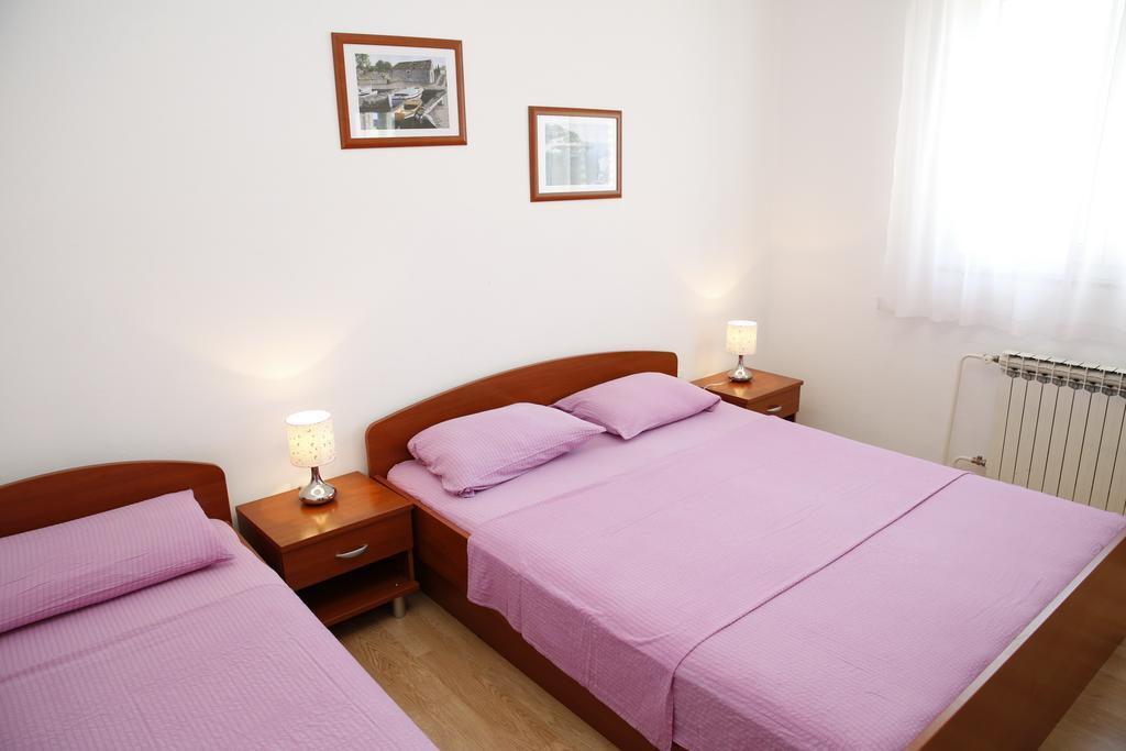 Apartmani Sprljan Водице Экстерьер фото