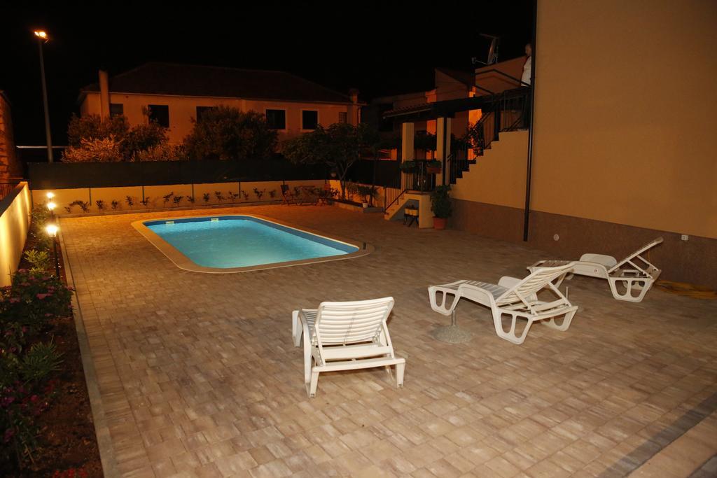 Apartmani Sprljan Водице Экстерьер фото